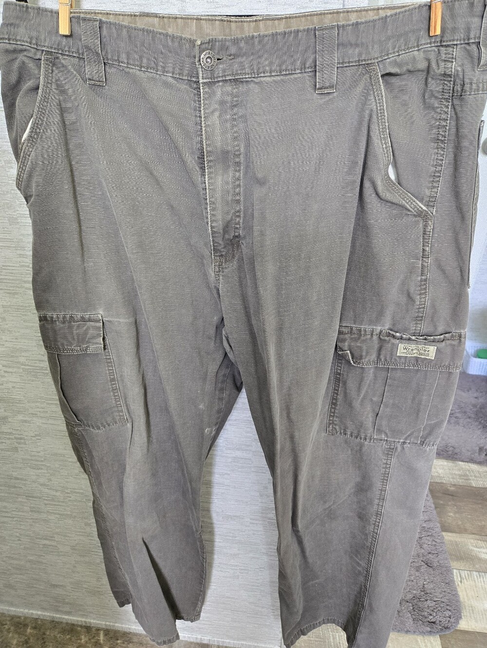 Men's Cargo Pants in Charcoal Gray - Wrangler